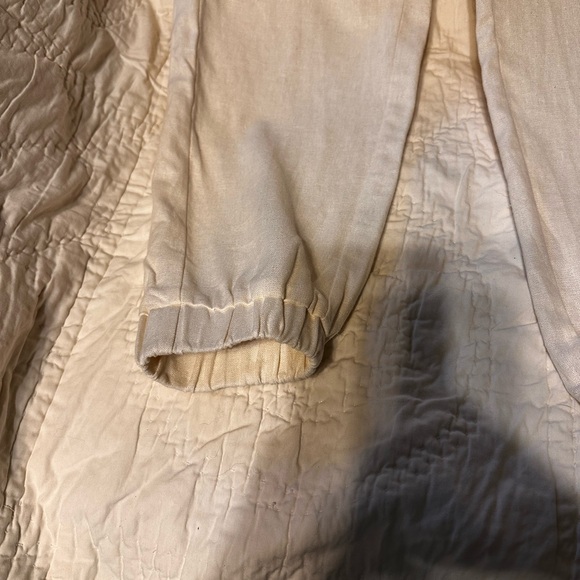 Pants - Picture 3 of 4